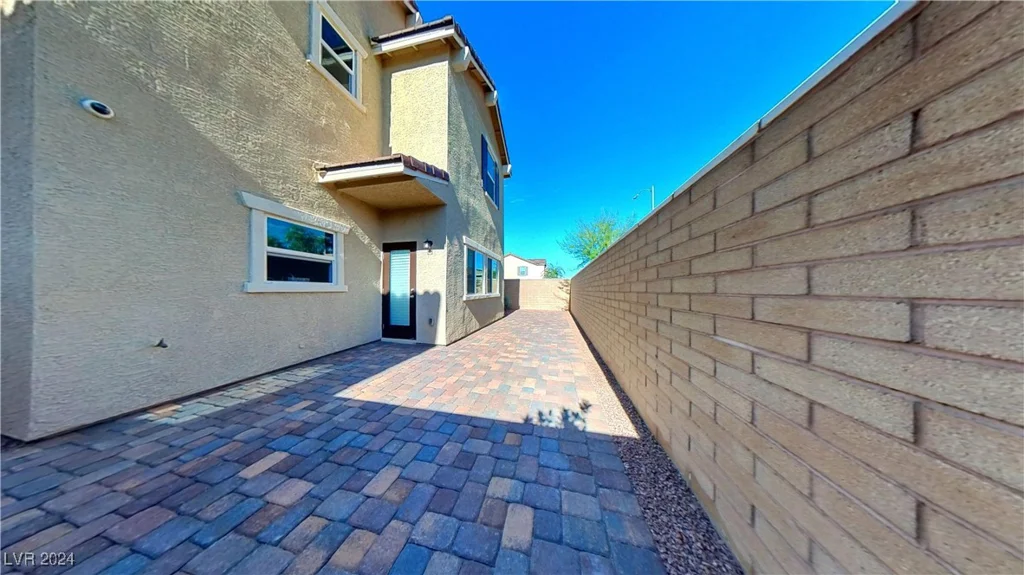 417 Desert Cadence, Henderson, NV 89011