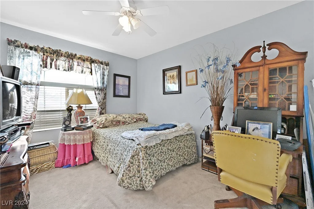 8474 Chinook Candy, Las Vegas, NV 89113