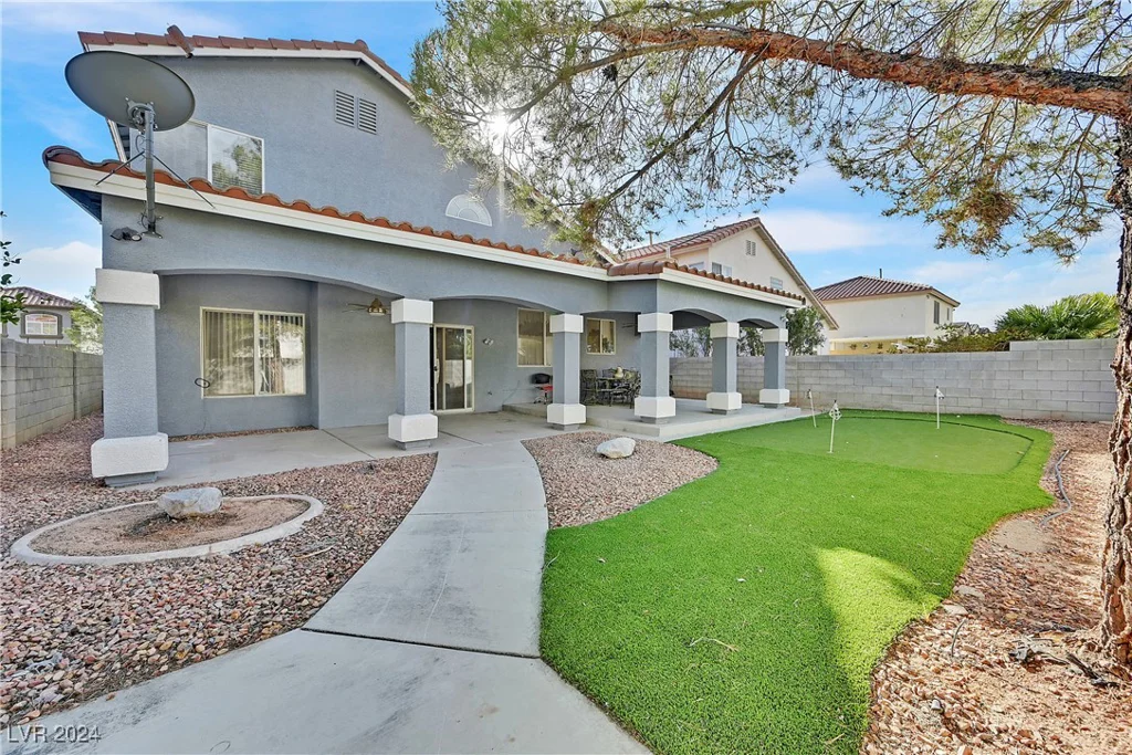 8474 Chinook Candy, Las Vegas, NV 89113