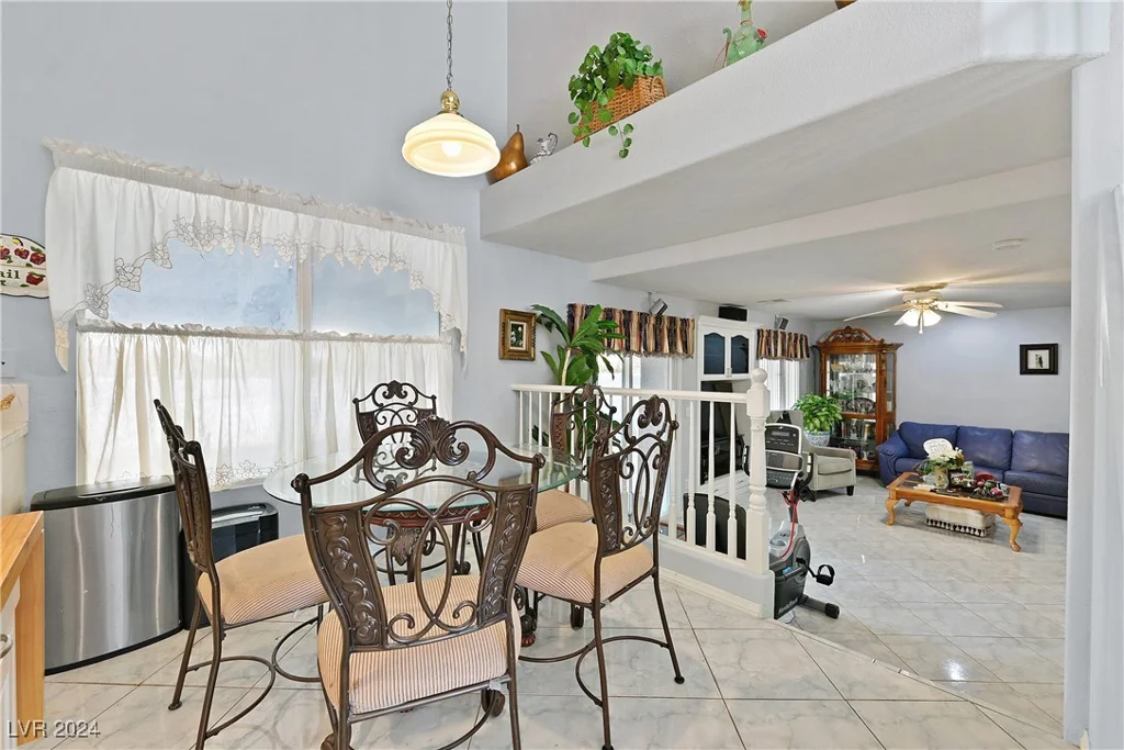 8474 Chinook Candy, Las Vegas, NV 89113