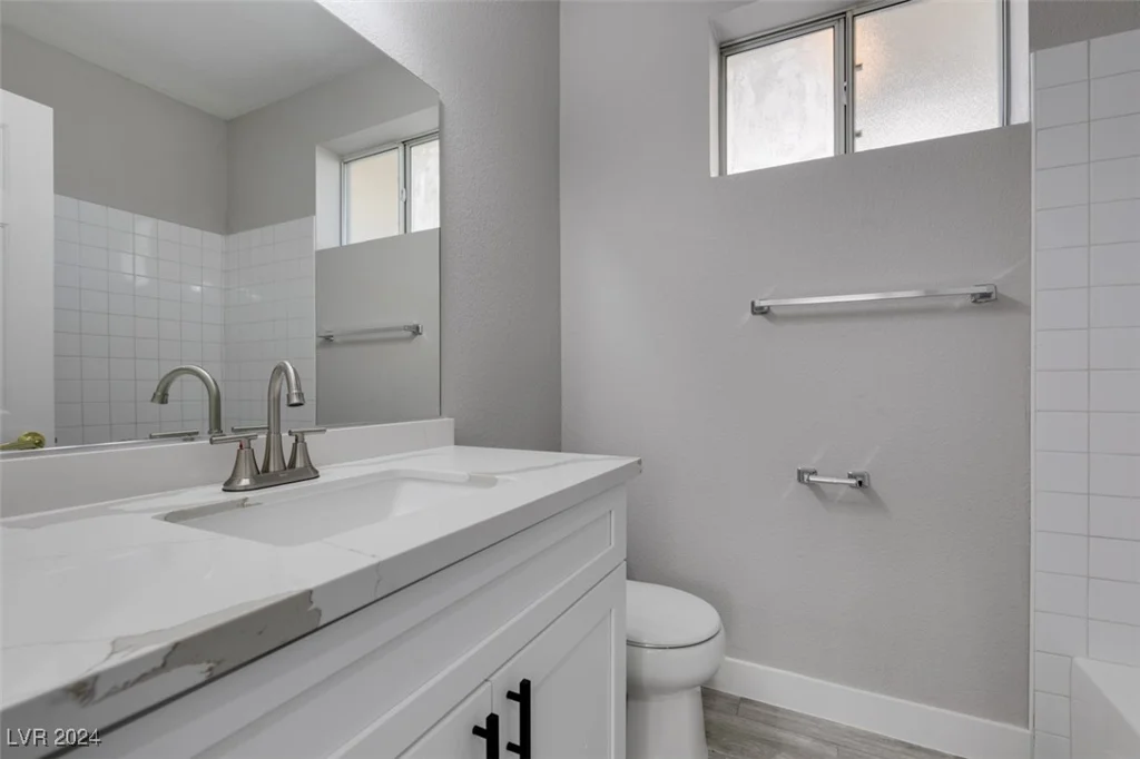 991 Upper Meadows, Henderson, NV 89052