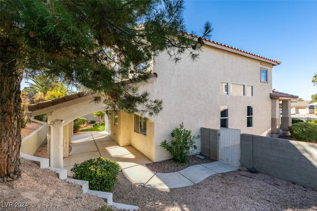 991 Upper Meadows, Henderson, NV 89052