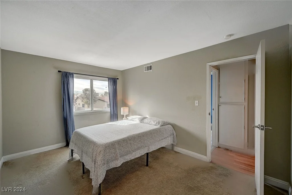 3933 Manford, Las Vegas, NV 89104