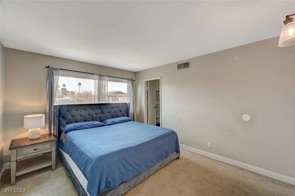3933 Manford, Las Vegas, NV 89104