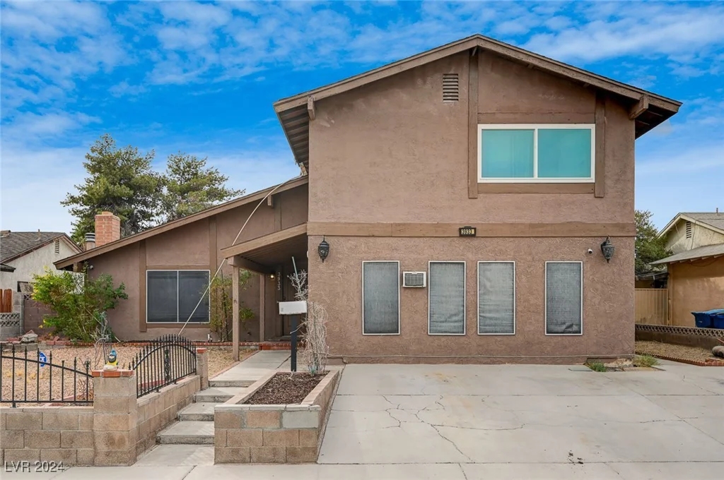3933 Manford, Las Vegas, NV 89104
