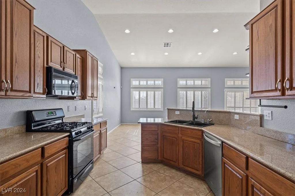 3413 CANTURA BLUFF, North Las Vegas, NV 89031