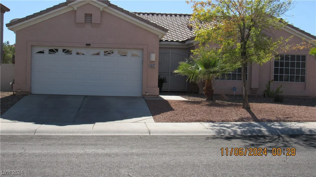 8637 Stone Harbor, Las Vegas, NV 89145
