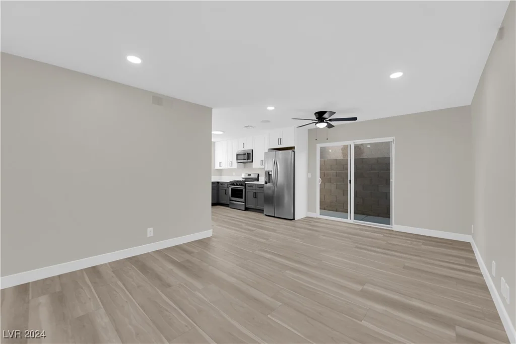 6555 Shasta, Las Vegas, NV 89103