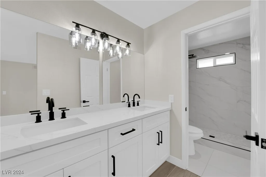 6555 Shasta, Las Vegas, NV 89103