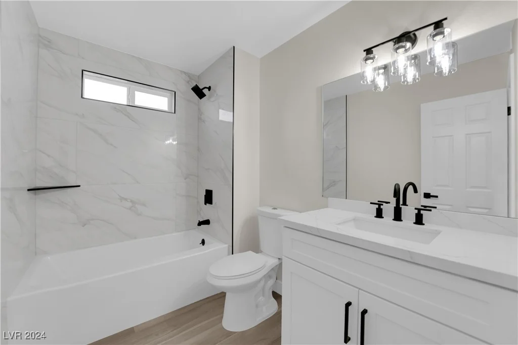 6555 Shasta, Las Vegas, NV 89103