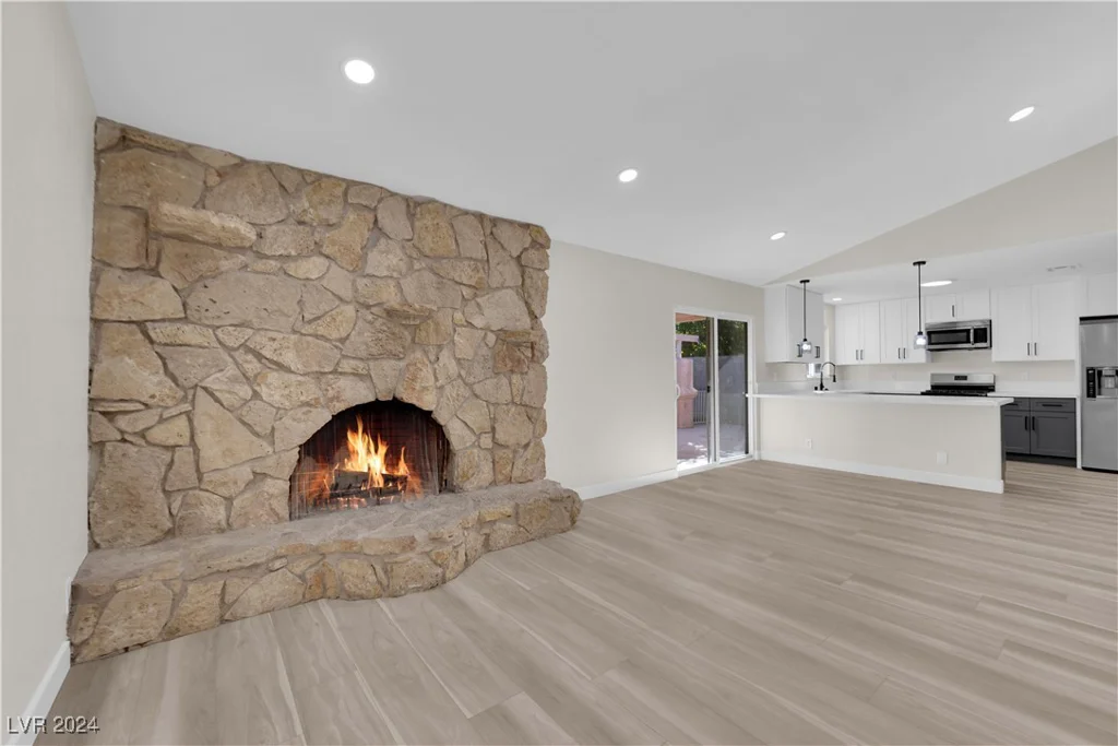 6555 Shasta, Las Vegas, NV 89103