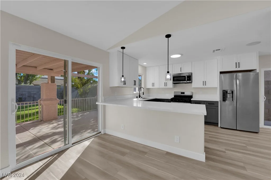 6555 Shasta, Las Vegas, NV 89103