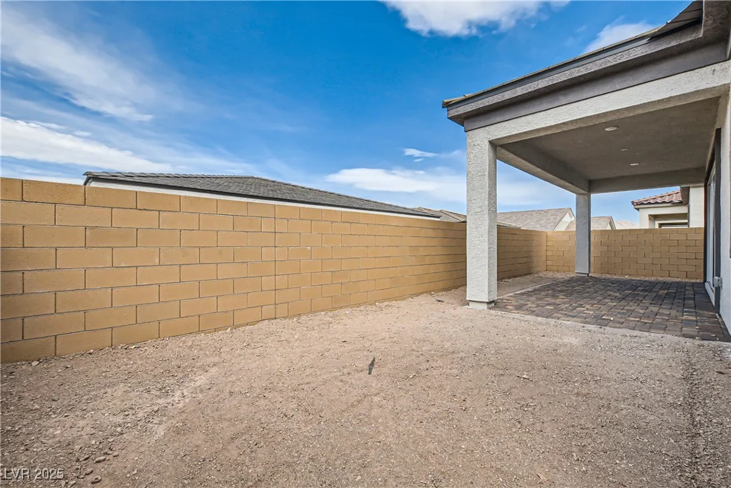 853 Bittern Lake, Henderson, NV 89011