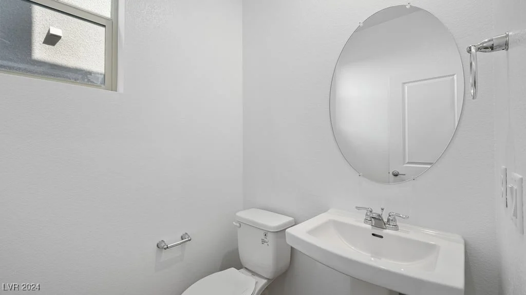 651 Water, Henderson, NV 89015