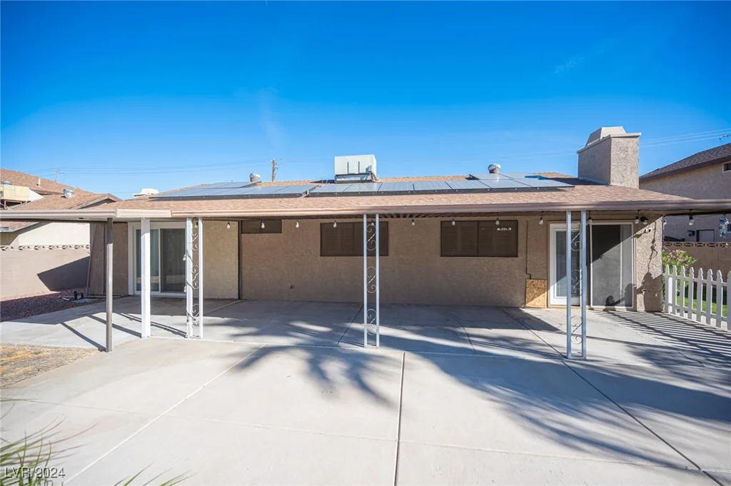 5435 Mountain Vista, Las Vegas, NV 89120
