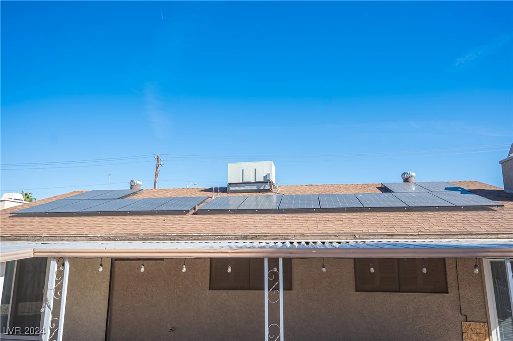 5435 Mountain Vista, Las Vegas, NV 89120