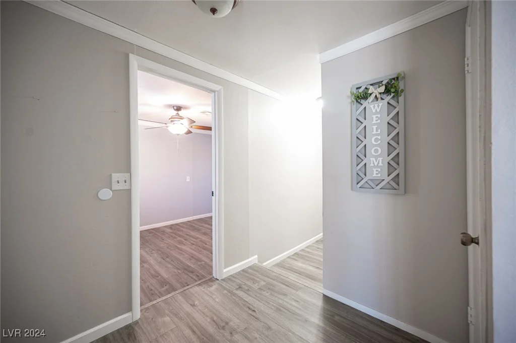 5435 Mountain Vista, Las Vegas, NV 89120