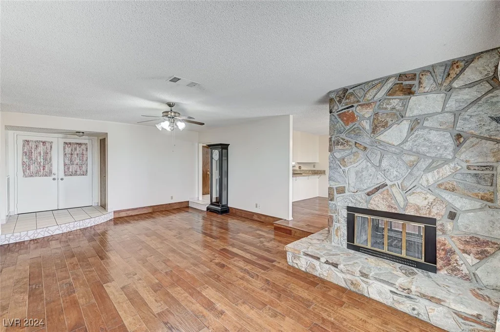 713 Sam Jonas, Las Vegas, NV 89145