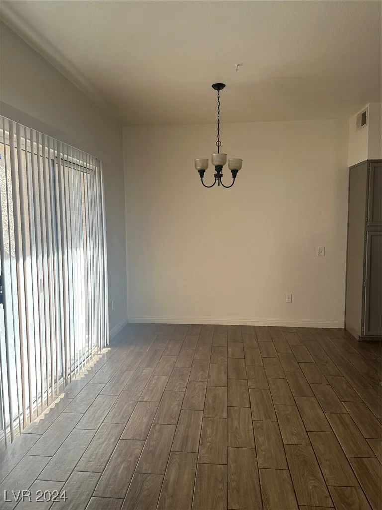 5415 Harmon, Las Vegas, NV 89103