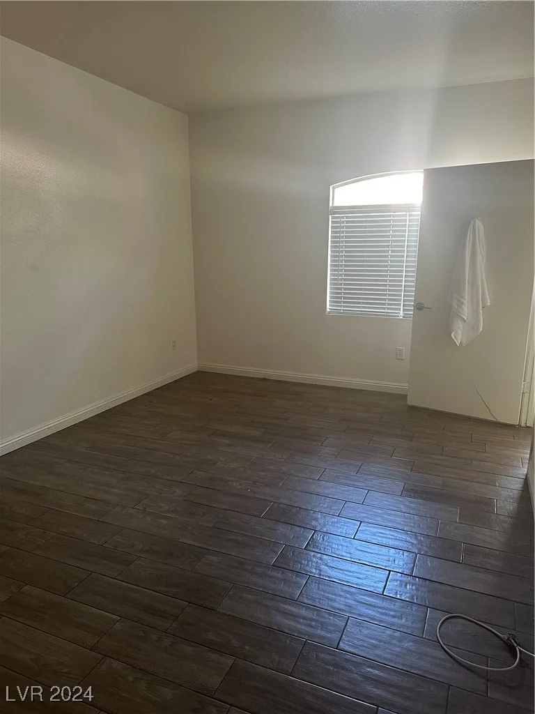 5415 Harmon, Las Vegas, NV 89103