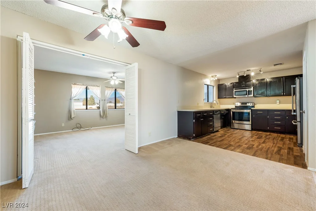 2360 Greyhound, Pahrump, NV 89060
