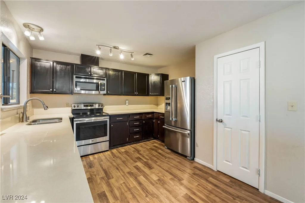 2360 Greyhound, Pahrump, NV 89060