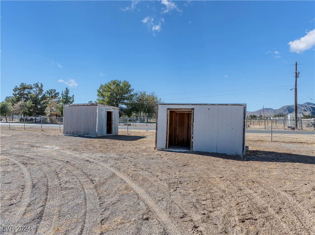 2360 Greyhound, Pahrump, NV 89060