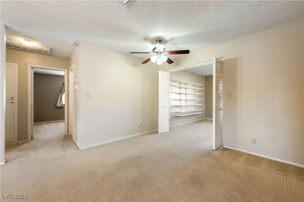 2360 Greyhound, Pahrump, NV 89060