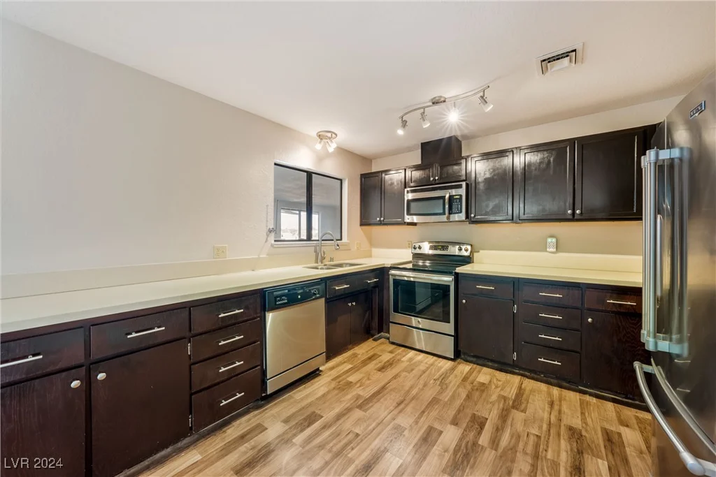 2360 Greyhound, Pahrump, NV 89060