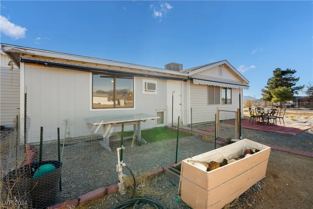 2360 Greyhound, Pahrump, NV 89060