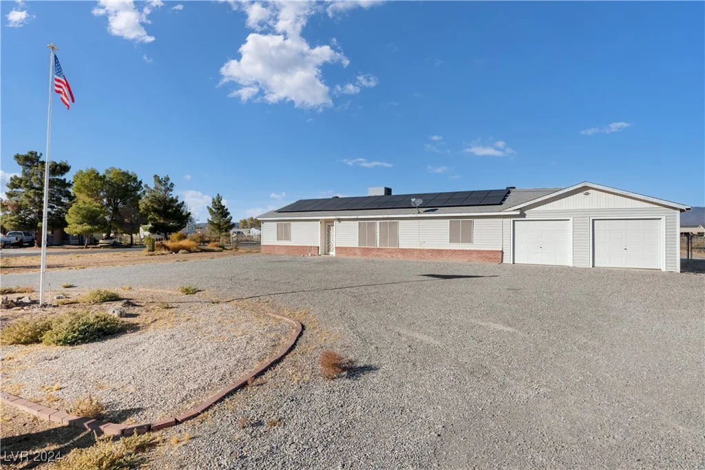 2360 Greyhound, Pahrump, NV 89060