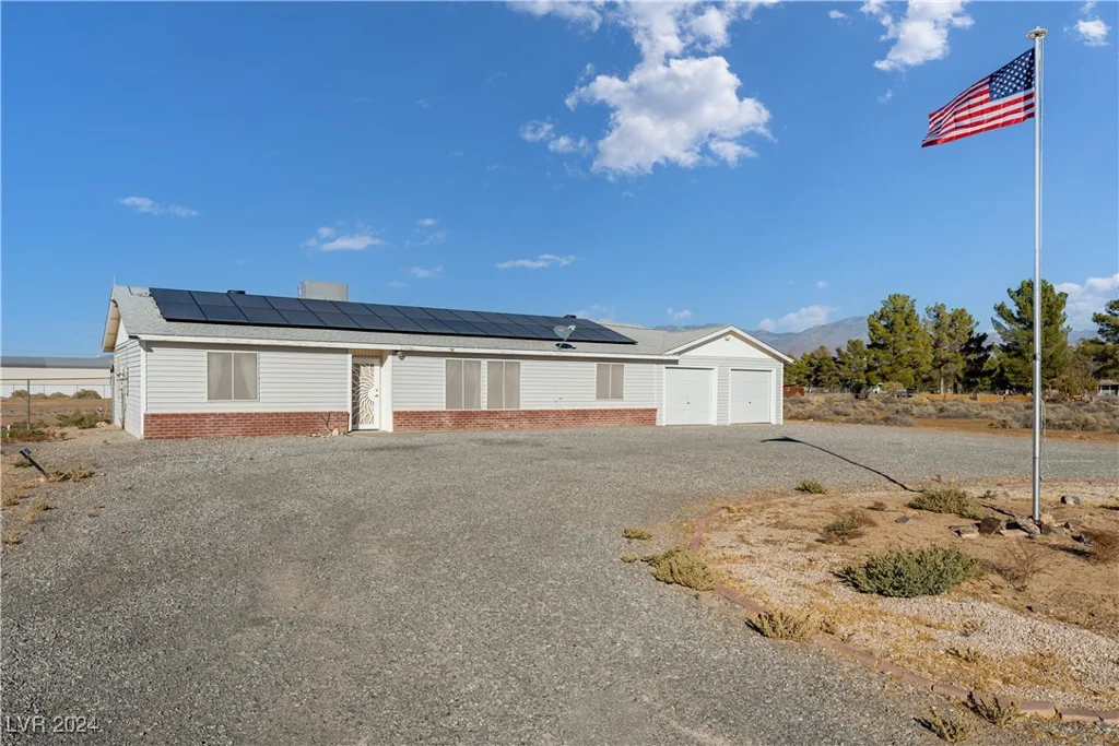 2360 Greyhound, Pahrump, NV 89060