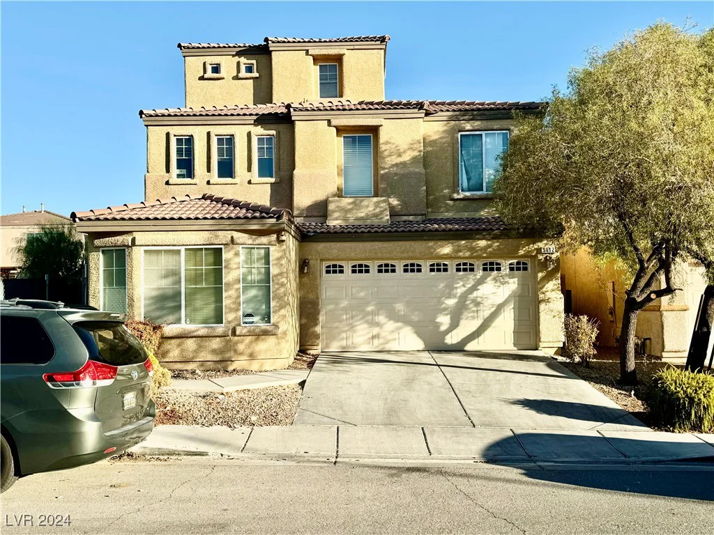 9092 Iron Cactus, Las Vegas, NV 89148