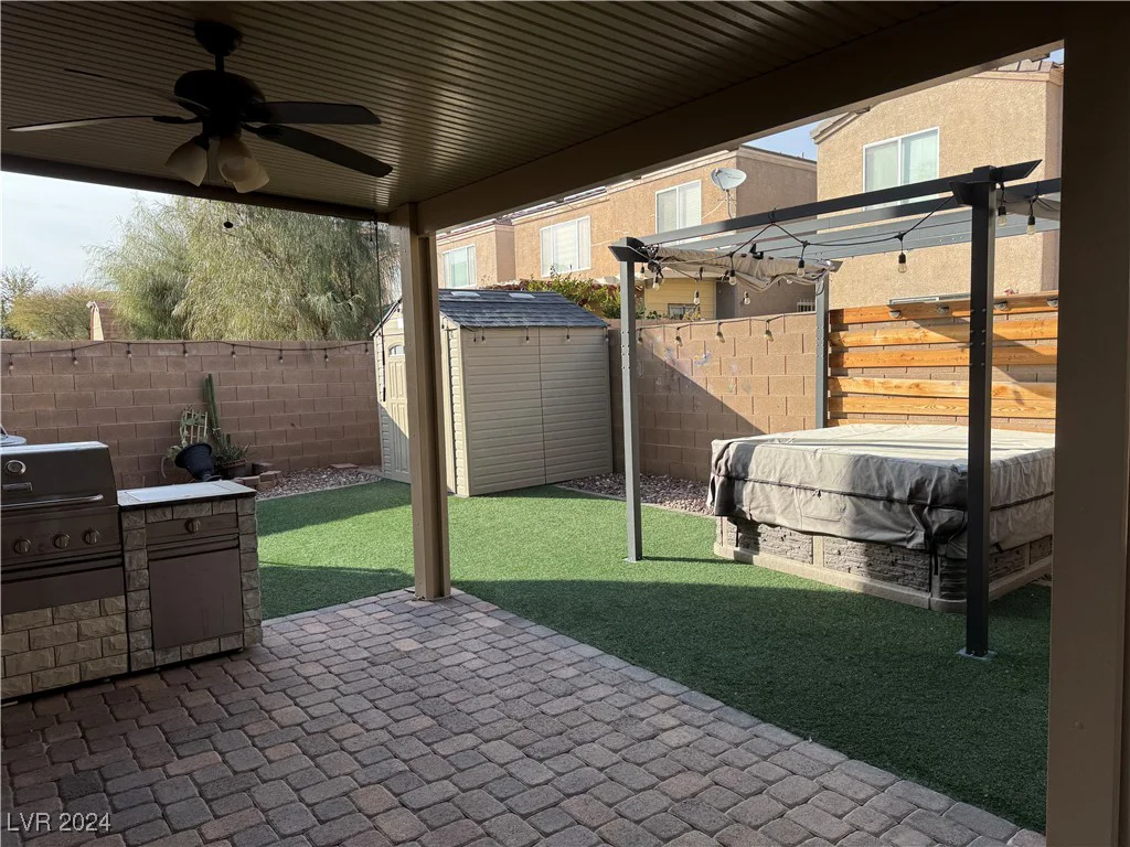 9092 Iron Cactus, Las Vegas, NV 89148