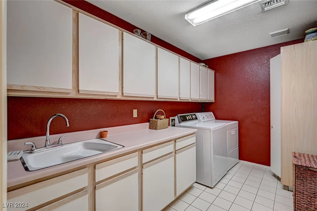 3000 Sungold, Las Vegas, NV 89134