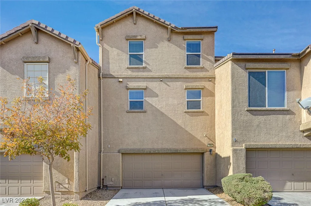 4591 Woolcomber, Las Vegas, NV 89115