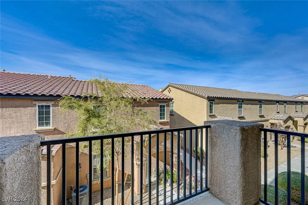 4591 Woolcomber, Las Vegas, NV 89115