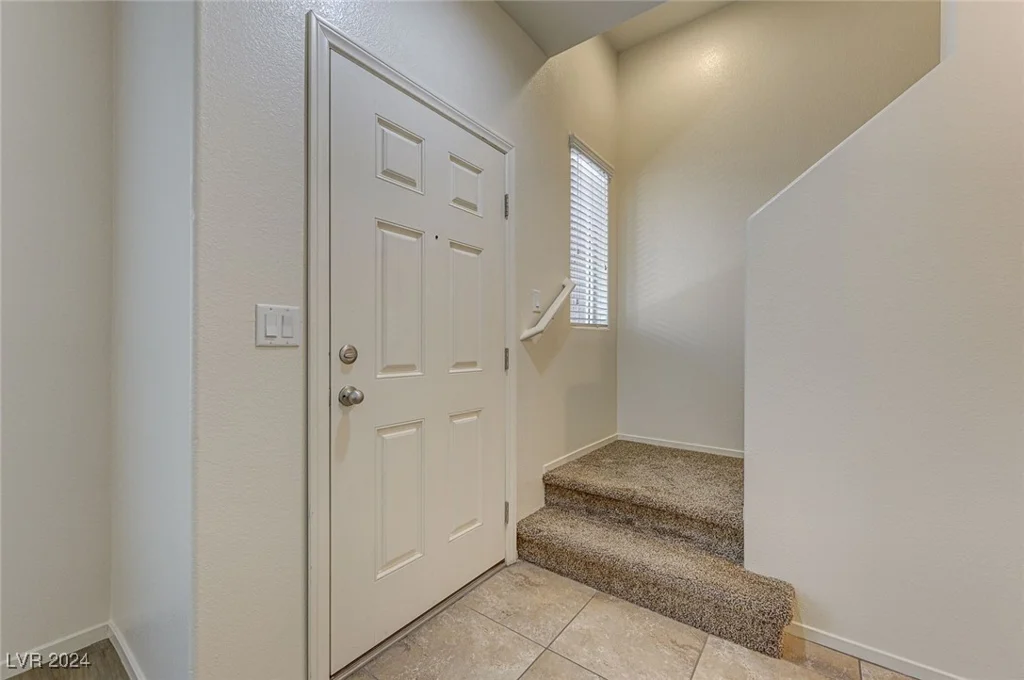 4591 Woolcomber, Las Vegas, NV 89115
