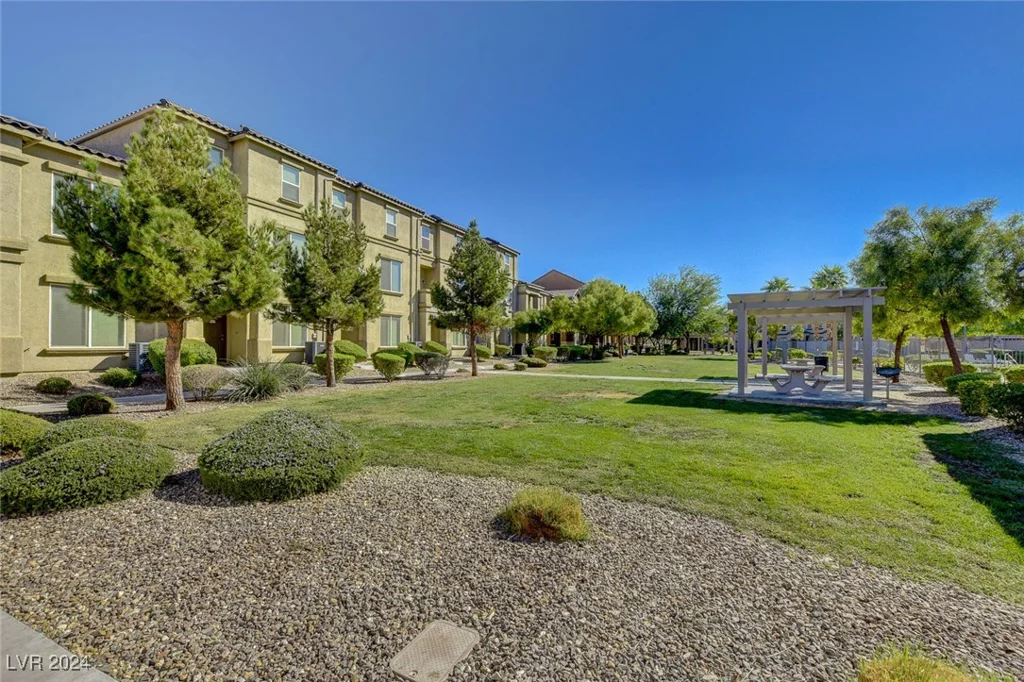 4591 Woolcomber, Las Vegas, NV 89115