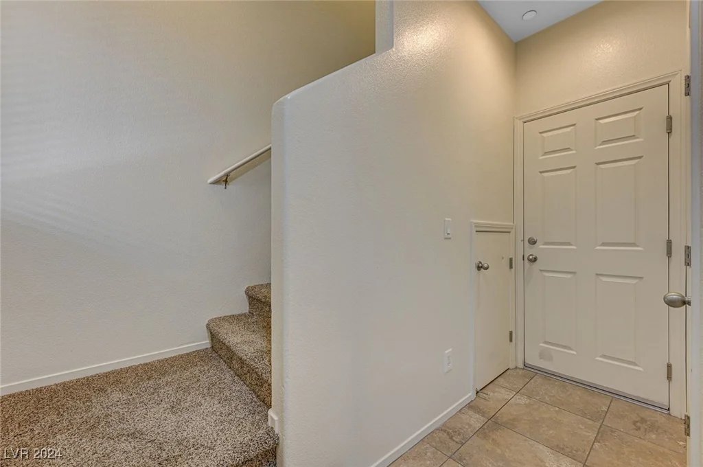 4591 Woolcomber, Las Vegas, NV 89115