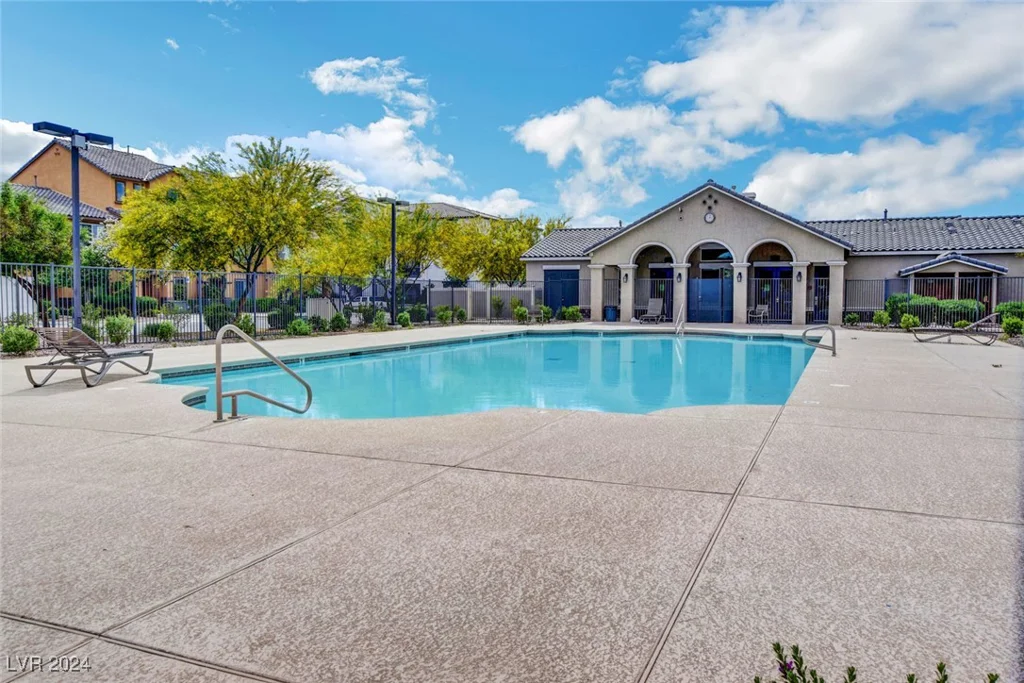 4591 Woolcomber, Las Vegas, NV 89115