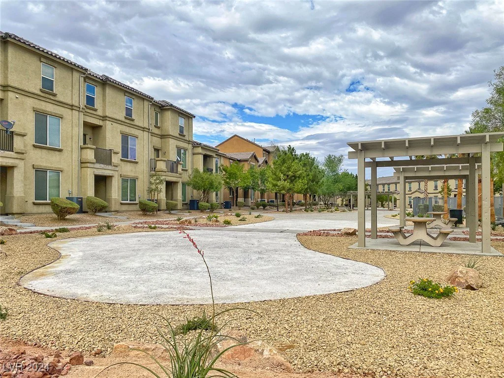 4591 Woolcomber, Las Vegas, NV 89115