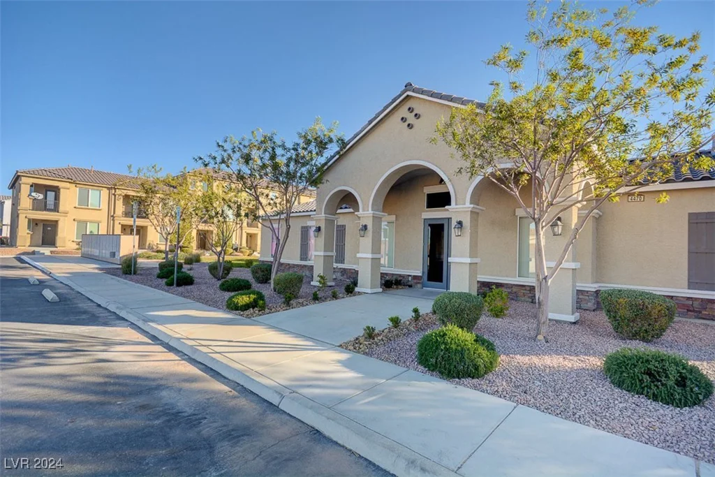 4591 Woolcomber, Las Vegas, NV 89115