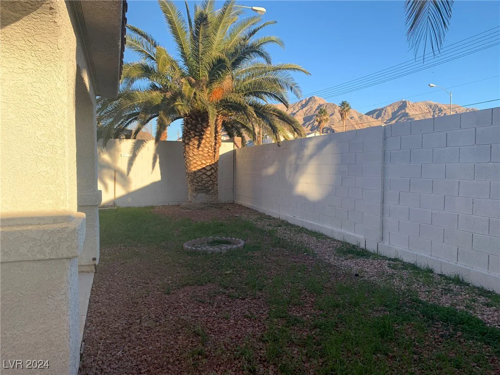 6529 Cordelle, Las Vegas, NV 89156