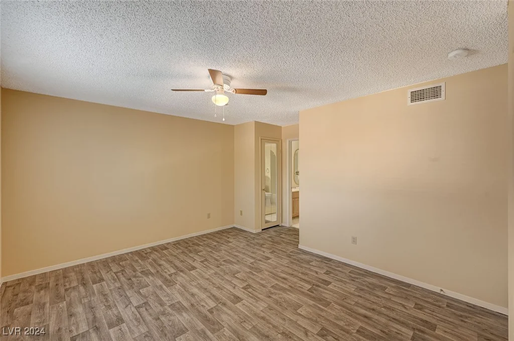 9070 Spring Mountain, Las Vegas, NV 89117
