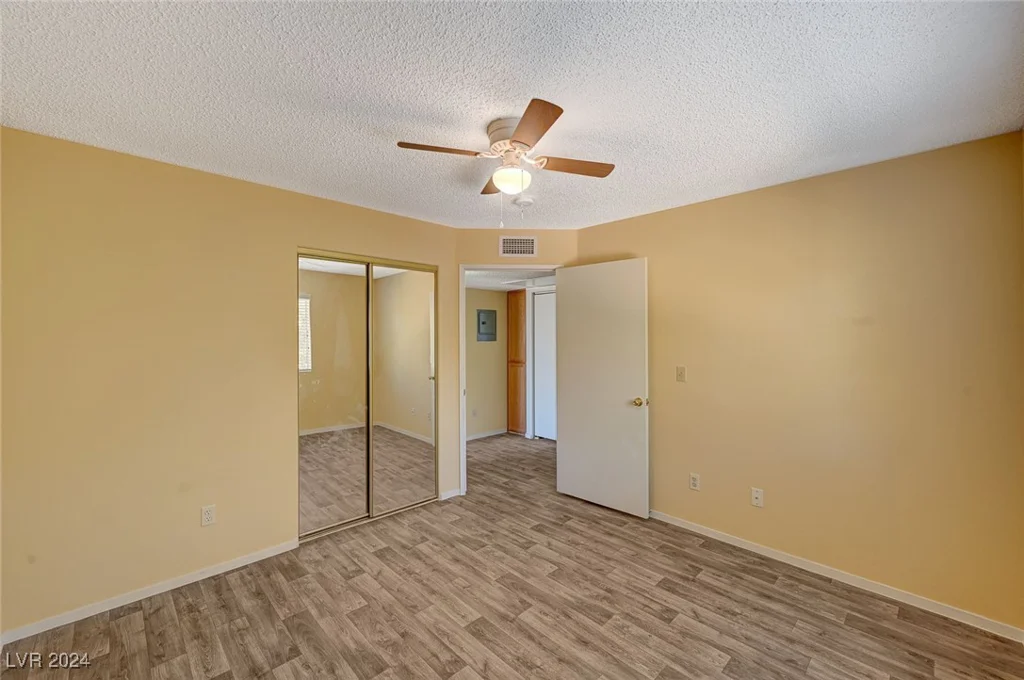 9070 Spring Mountain, Las Vegas, NV 89117