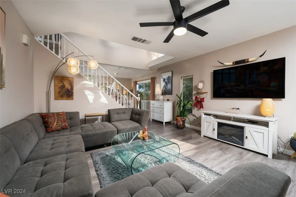 3368 Epson, Las Vegas, NV 89129