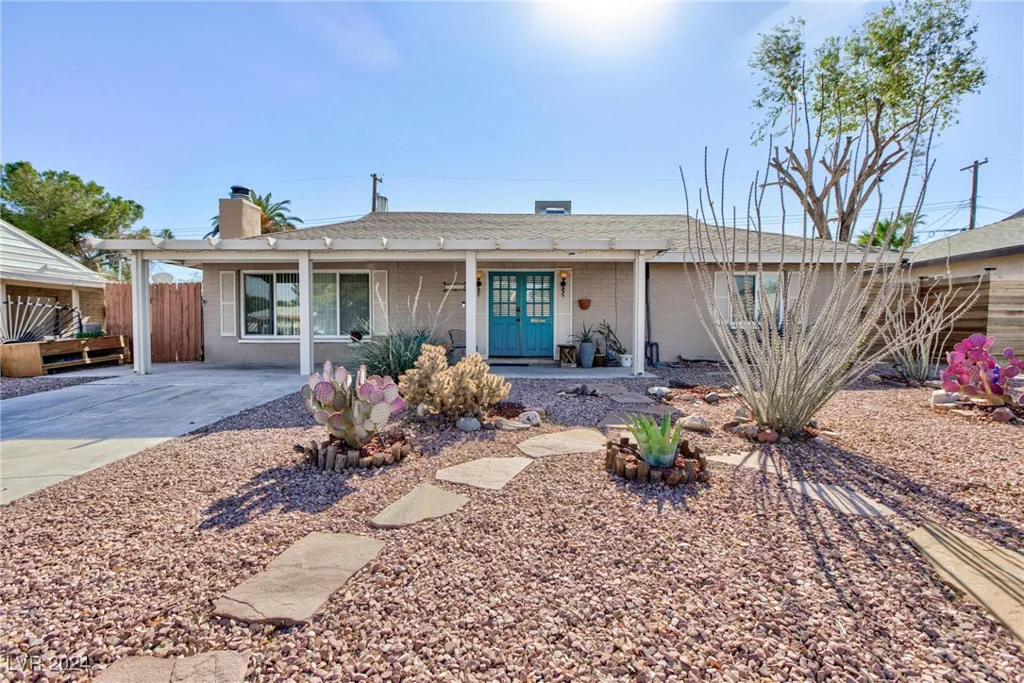 2008 Franklin, Las Vegas, NV 89104