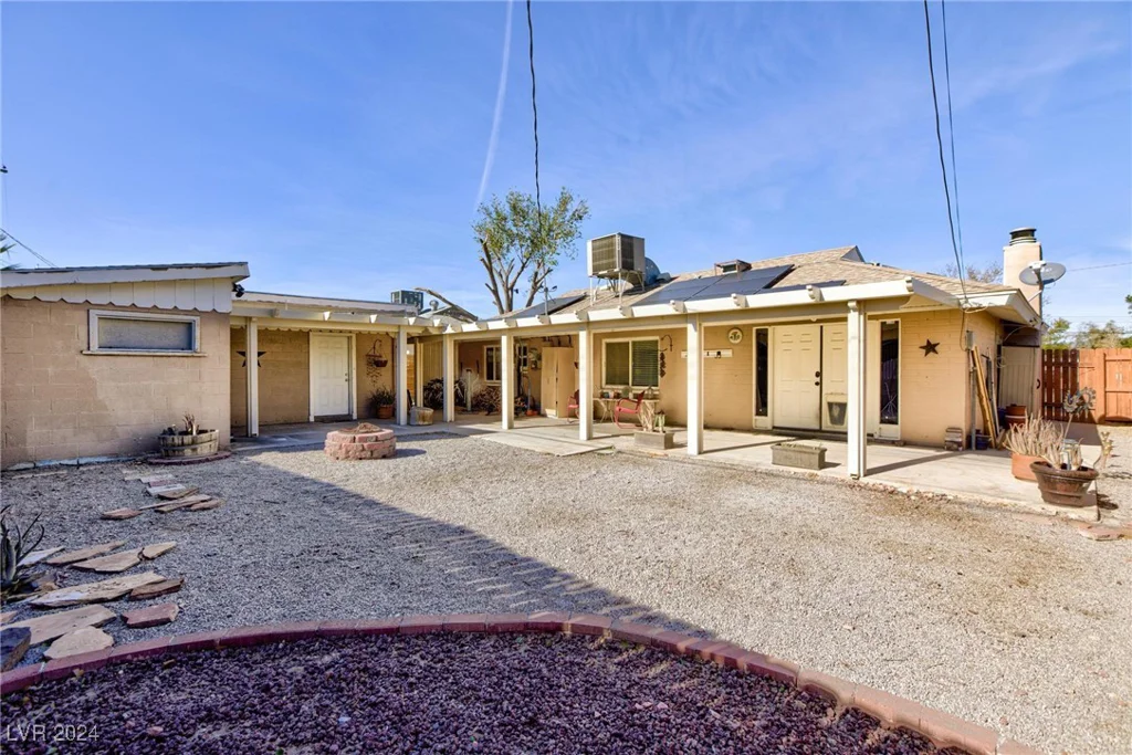 2008 Franklin, Las Vegas, NV 89104