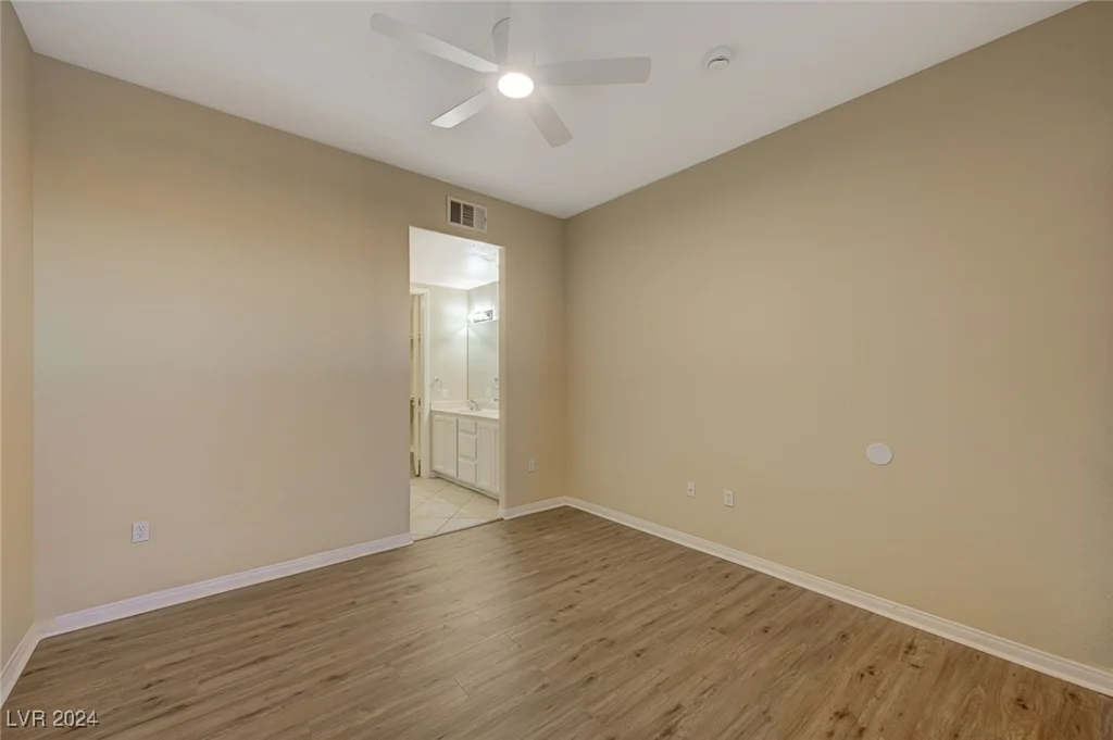50 Serene, Las Vegas, NV 89123